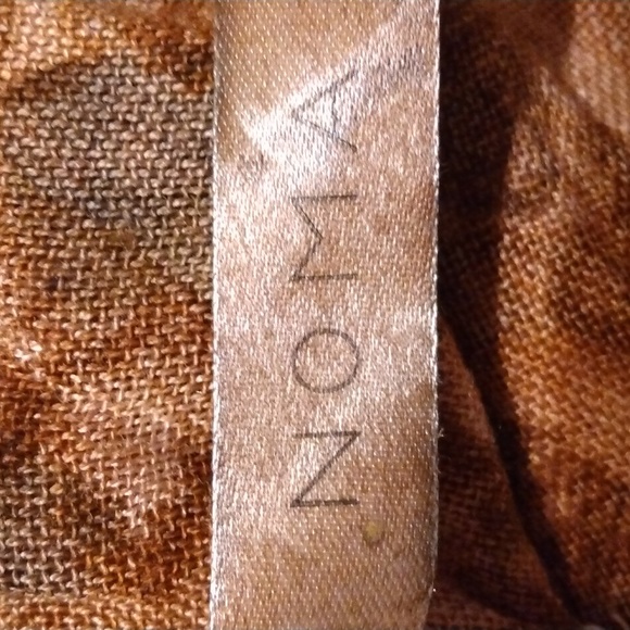 Scarf - Picture 4 of 5